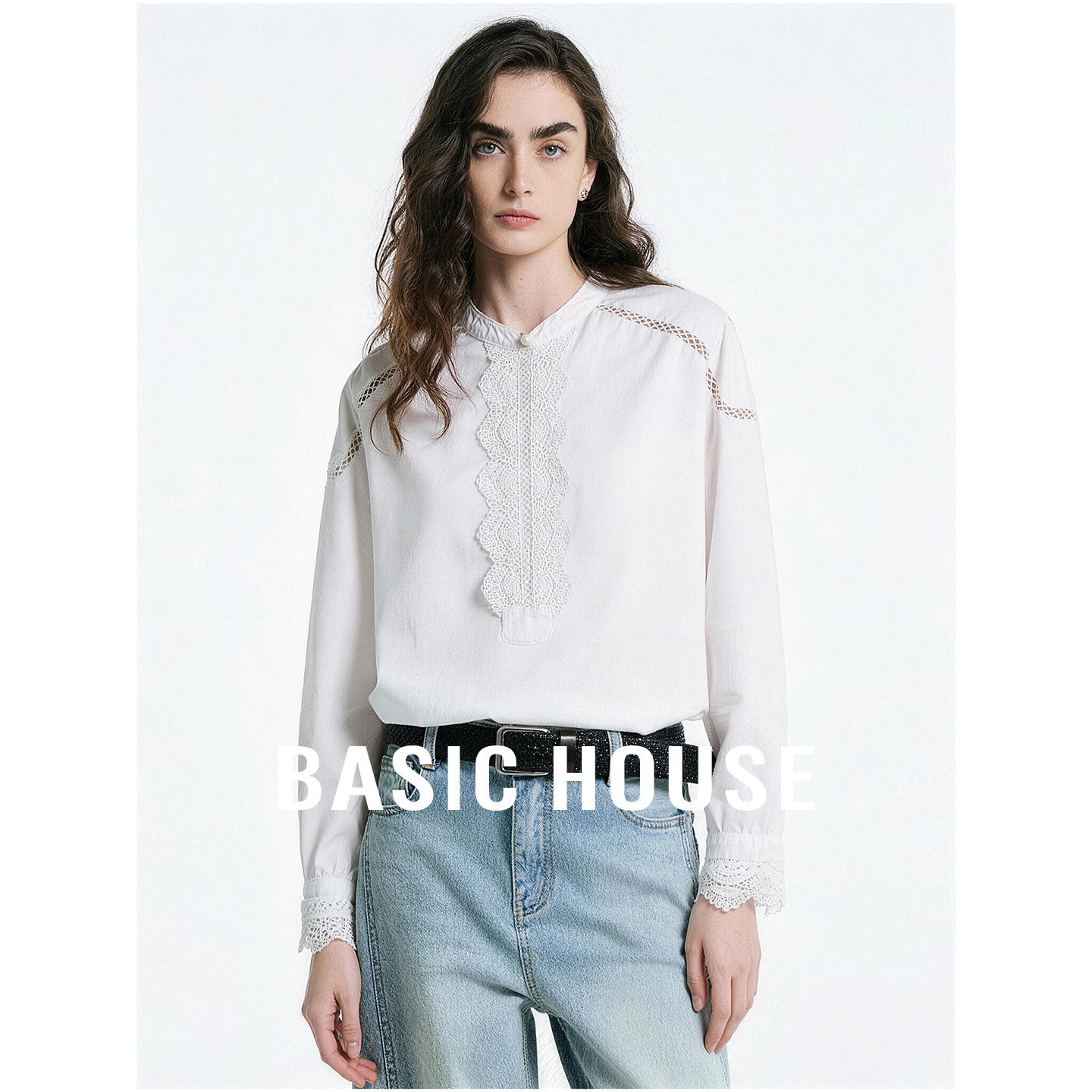 Basic House/百家好白色小众设计长袖衬衫女早春蕾丝拼接内搭上衣