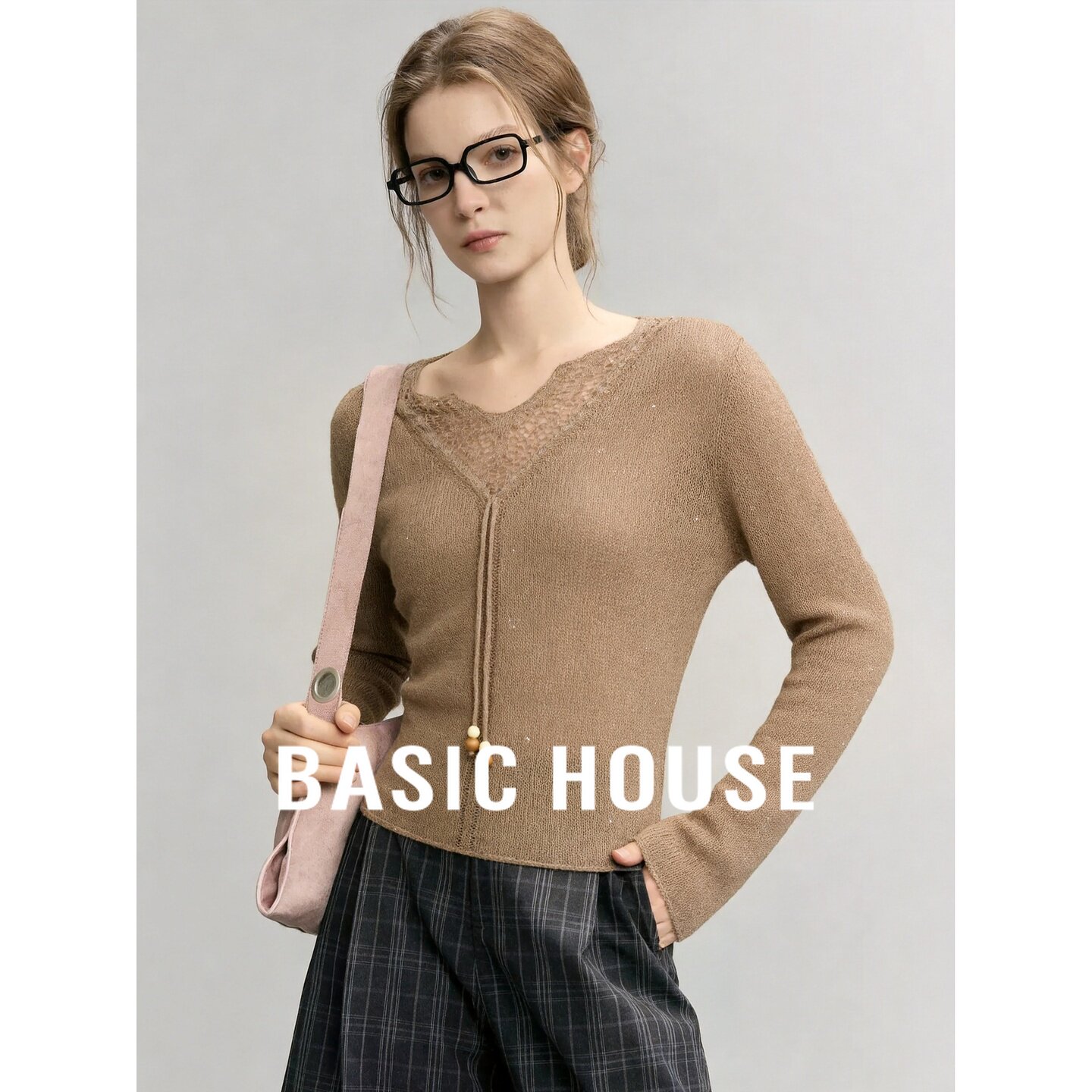 Basic House/百家好法式V领蕾丝拼接针织衫女长袖修身毛衣上衣秋