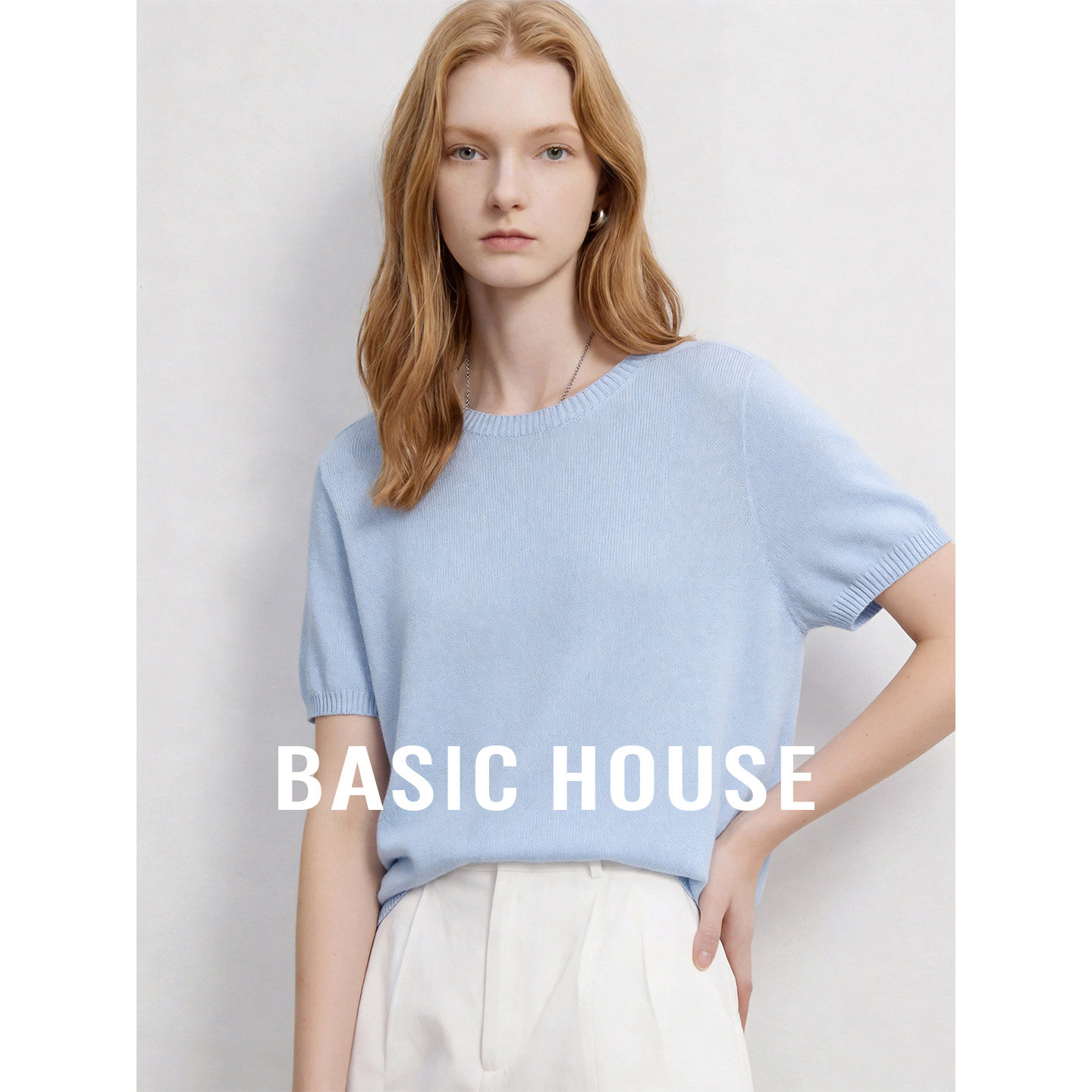 Basic House/百家好蓝色圆领简约套头针织衫女夏宽松透气短袖上衣