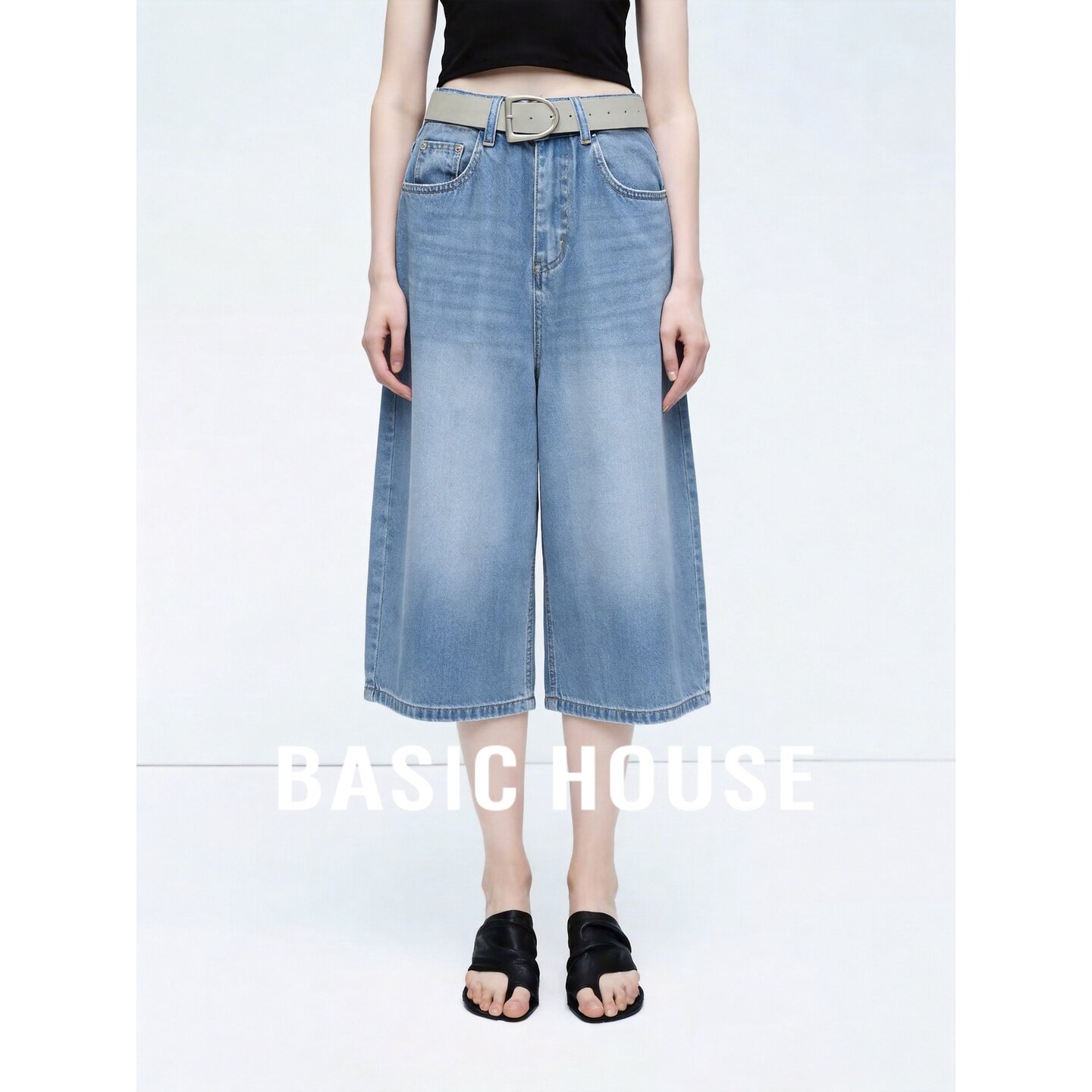 Basic House/百家好浅蓝色高腰阔腿牛仔裤女七分裤配腰带宽松显瘦