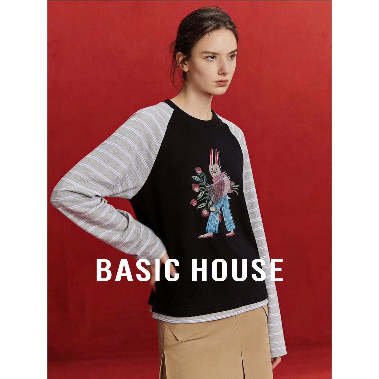 Basic House/百家好复古插肩袖条纹长袖T恤秋女减龄印花宽松上衣