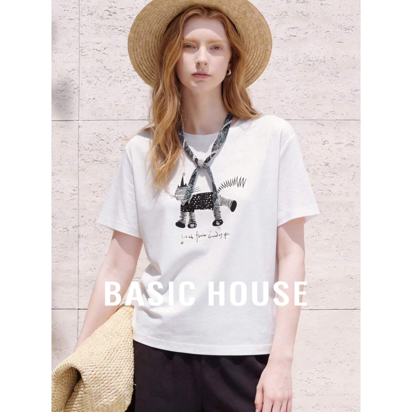 Basic House/百家好卡通猫咪印花T恤女夏季短袖白色圆领宽松上衣