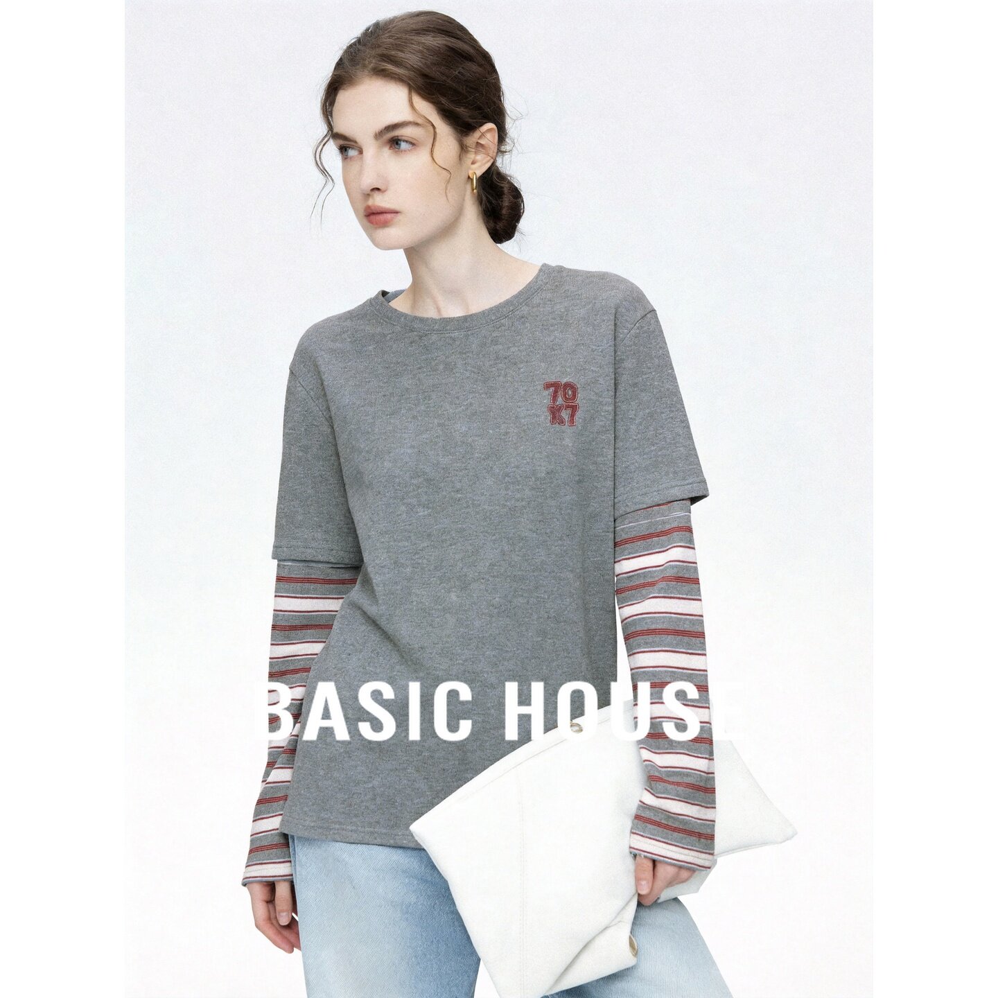 Basic House/百家好2026秋季灰色条纹拼接圆领宽松中长款长袖T恤