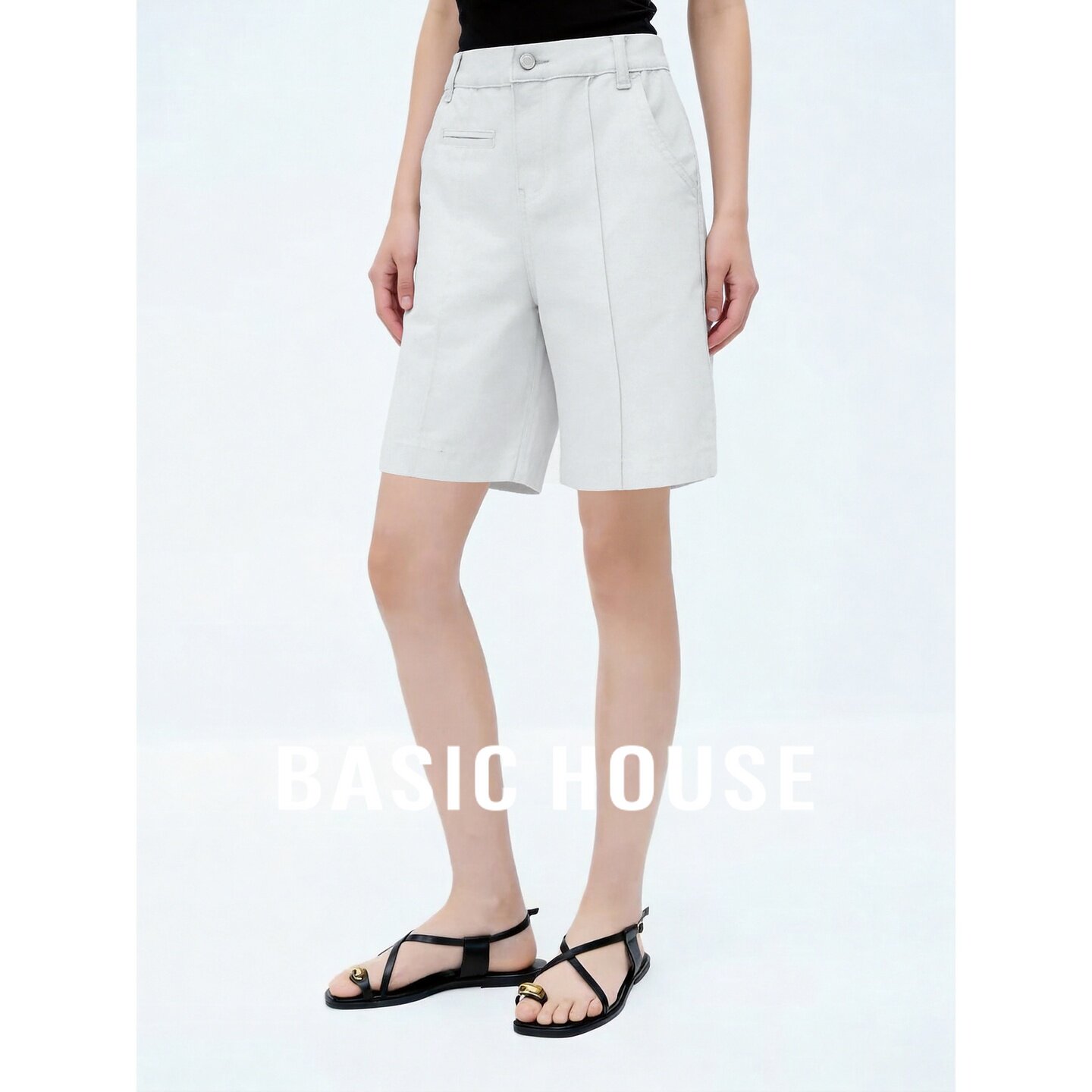 Basic House/百家好简约白色牛仔裤夏季新款宽松休闲百搭纯色短裤