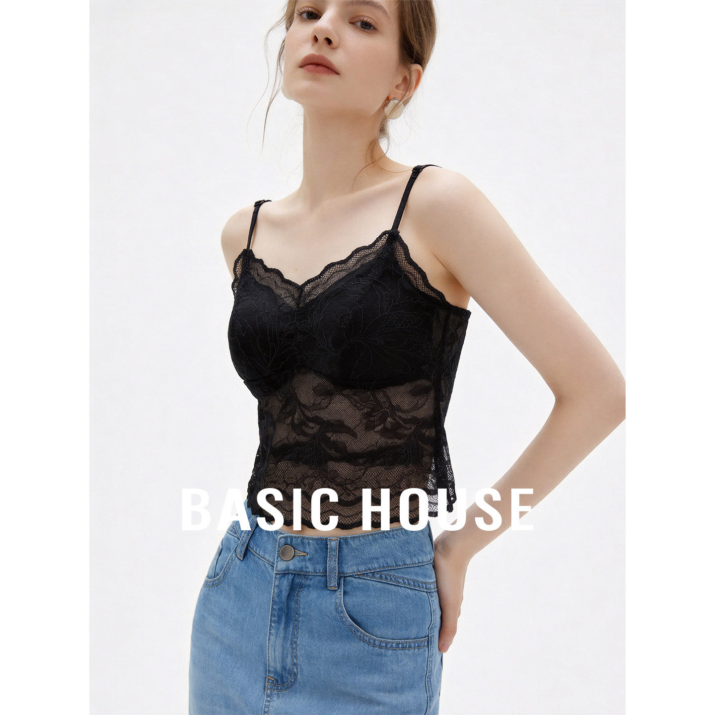 Basic House/百家好黑色细肩带蕾丝镂空设计感吊带女夏季透气内搭