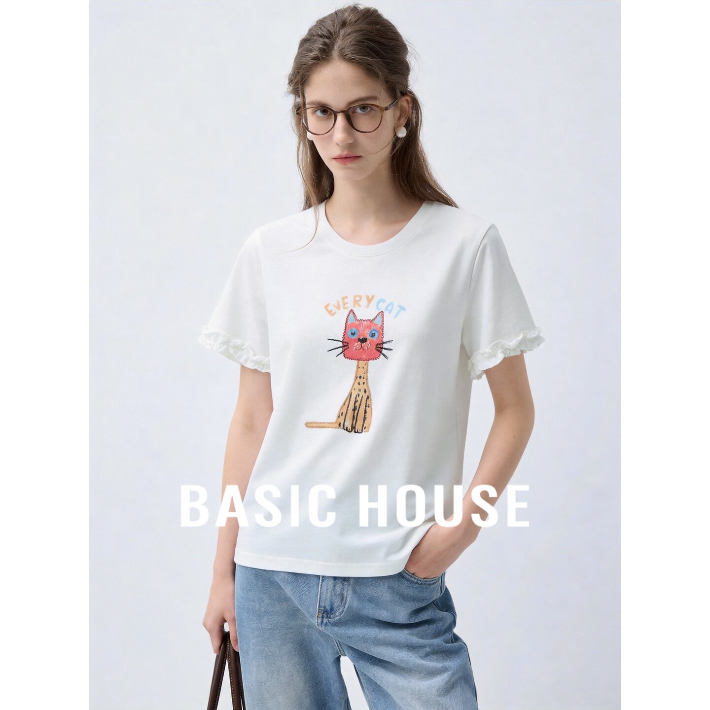 Basic House/百家好圆领袖口花边短袖T恤女猫咪印花宽松减龄上衣