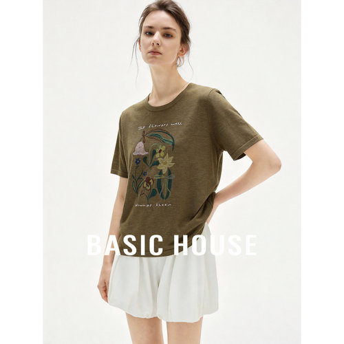 Basic House/百家好花朵字母印花针织衫女夏圆领短袖显瘦减龄上衣