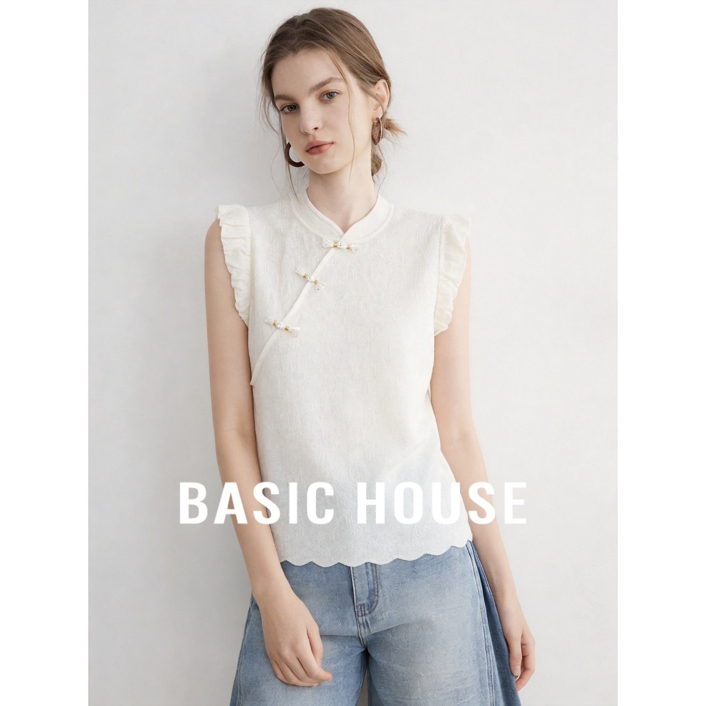 Basic House/百家好新中式盘扣飞袖针织衫女夏莱赛尔提花国风上衣