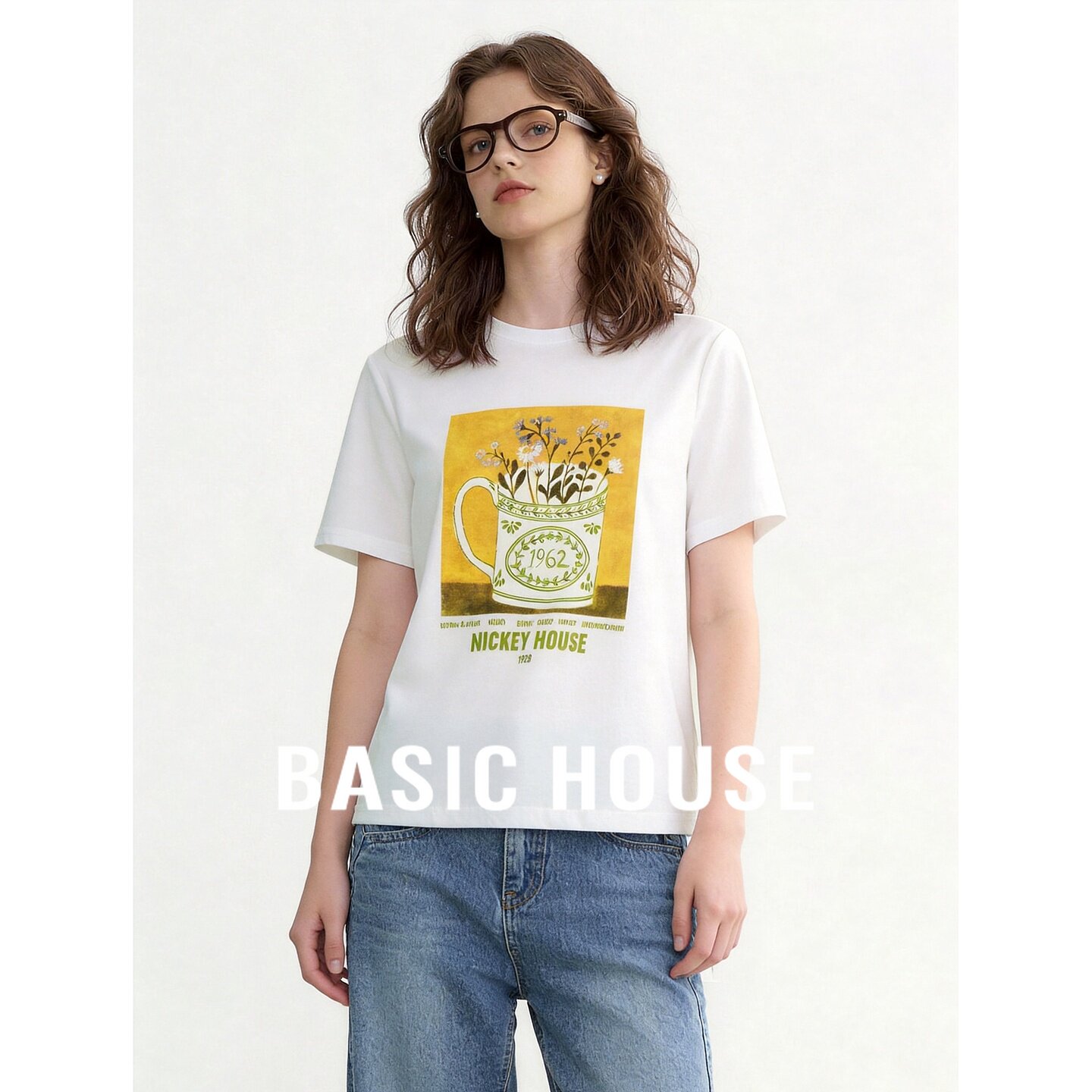 Basic House/百家好复古卡通印花短款内搭打底莫代尔圆领短袖T恤