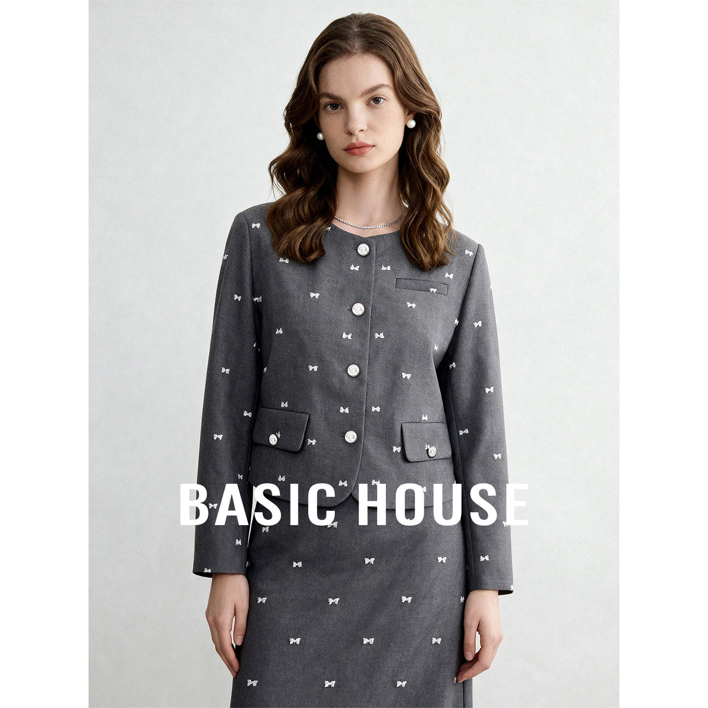 Basic House/百家好小香风套装圆领蝴蝶结外套后开叉半身裙两件套