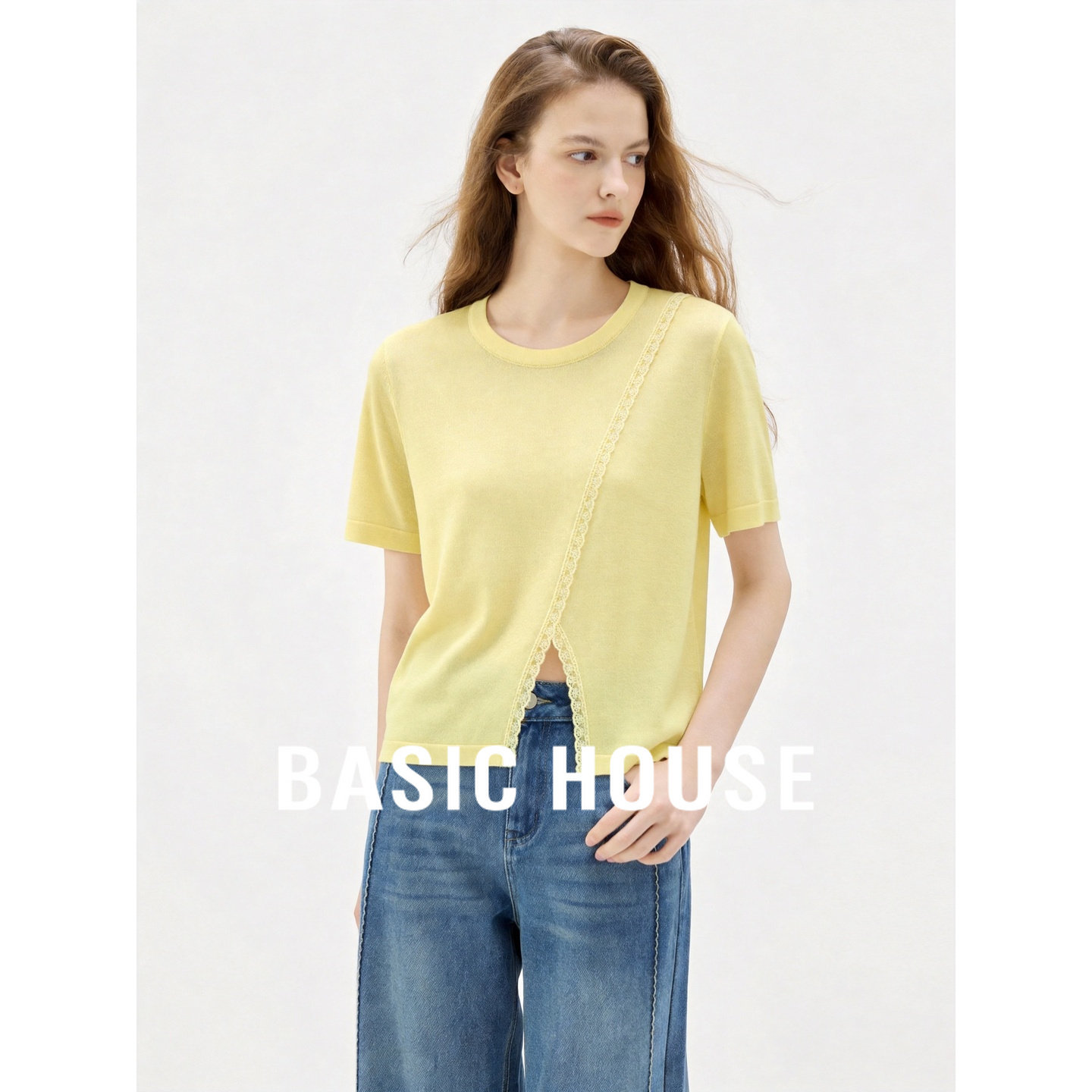 Basic House/百家好圆领蕾丝拼接短袖针织衫女夏季轻薄莱赛尔上衣