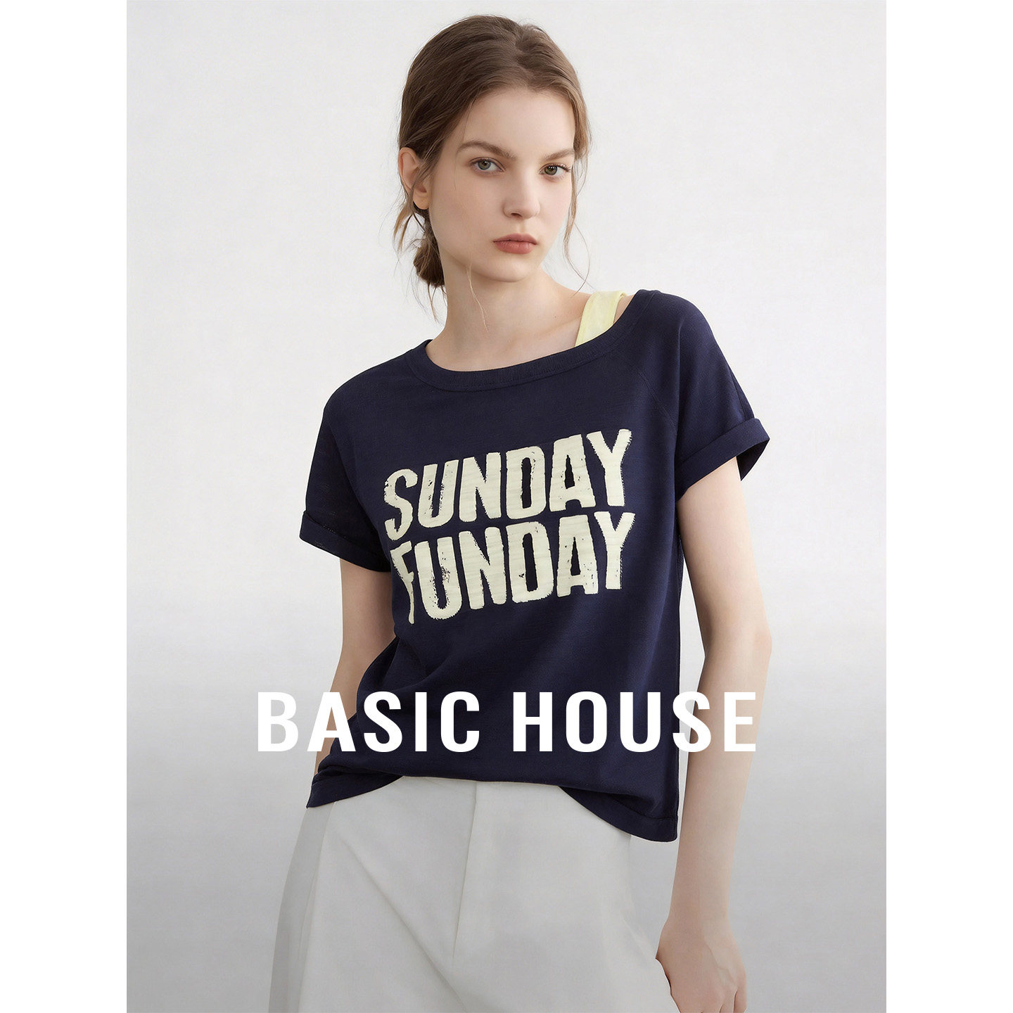 Basic House/百家好藏青色流行超好看短袖针织衫女夏露肩设计上衣
