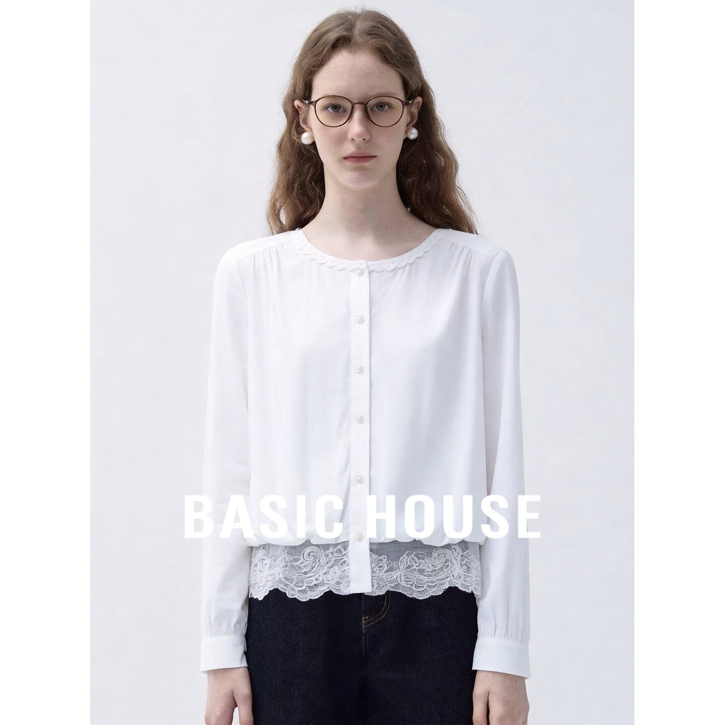 Basic House/百家好白色圆领长袖蕾丝拼接衬衫女装优雅气质新款