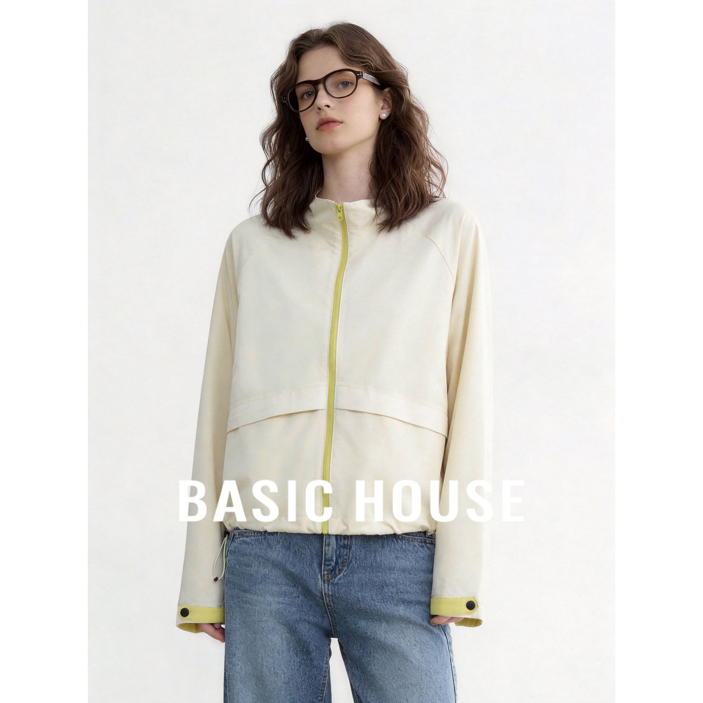 Basic House/百家好休闲风立领拉链短外套女秋季杏色宽松防晒上衣