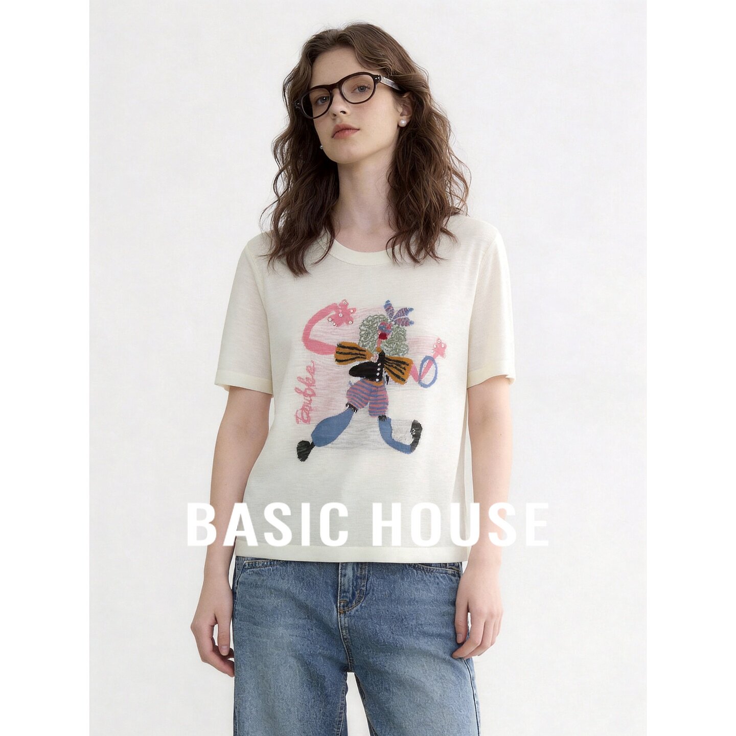 Basic House/百家好休闲风卡通印花短袖T恤女白色宽松百搭针织衫