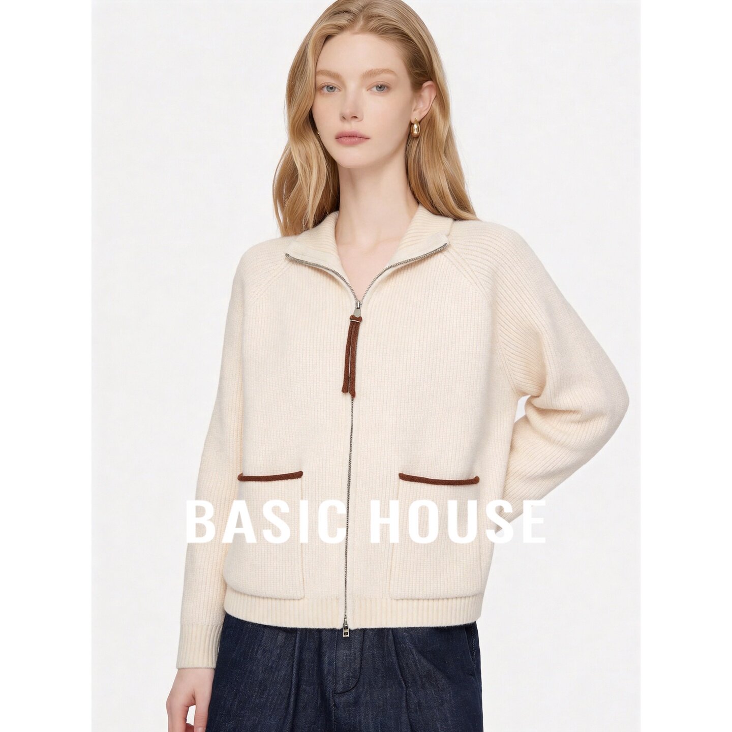 Basic House/百家好翻领拉链针织开衫女秋季撞色口袋宽松毛衣外套