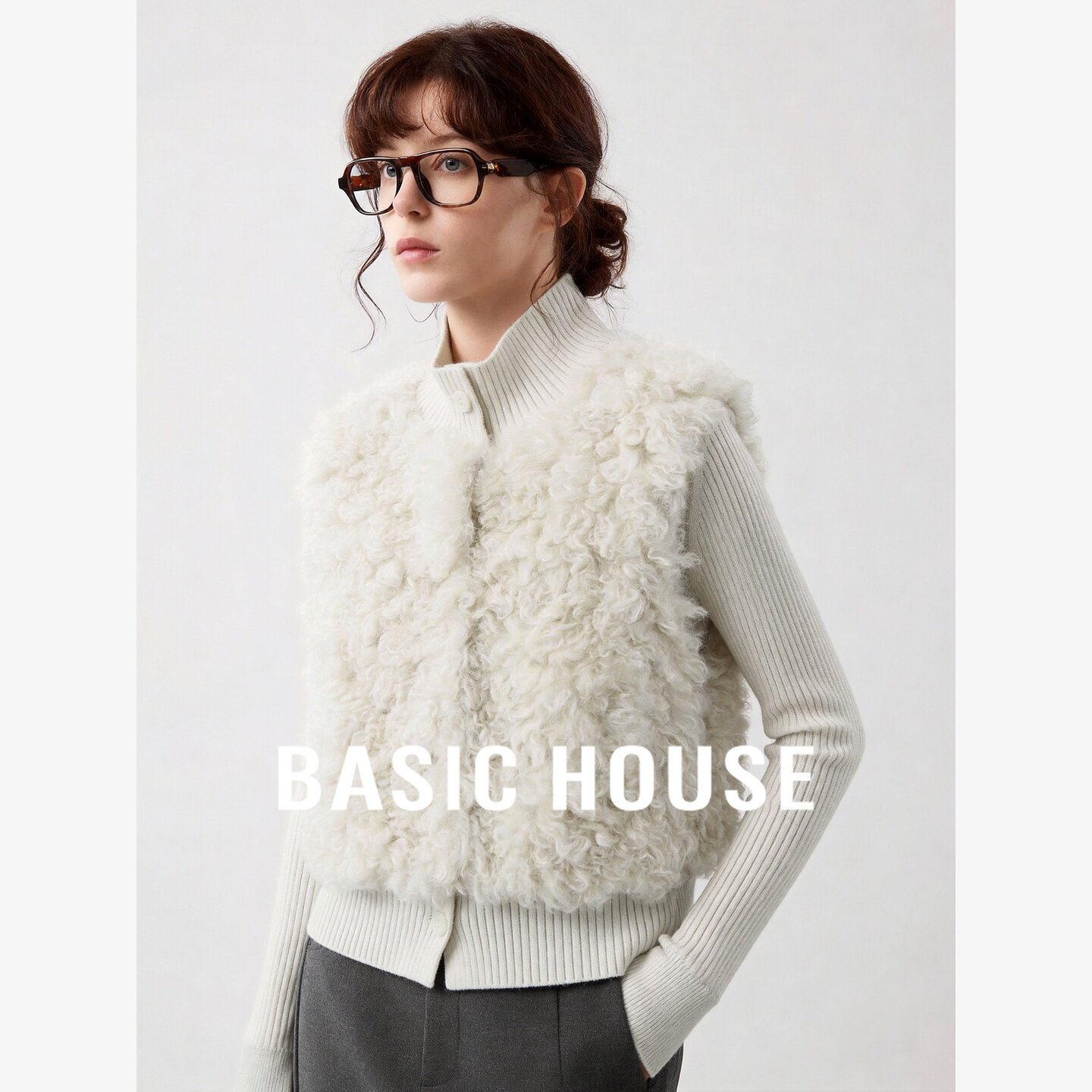 Basic House/百家好假两件仿皮草毛毛马甲毛衣外套女立领修身上衣