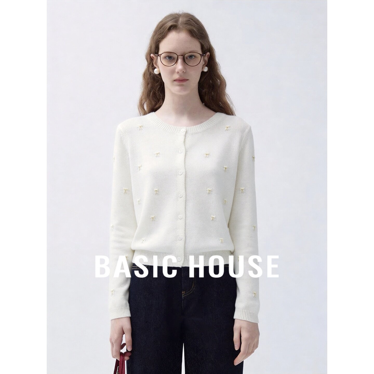 Basic House/百家好2026秋季白色圆领纽扣直筒优雅长袖针织开衫女