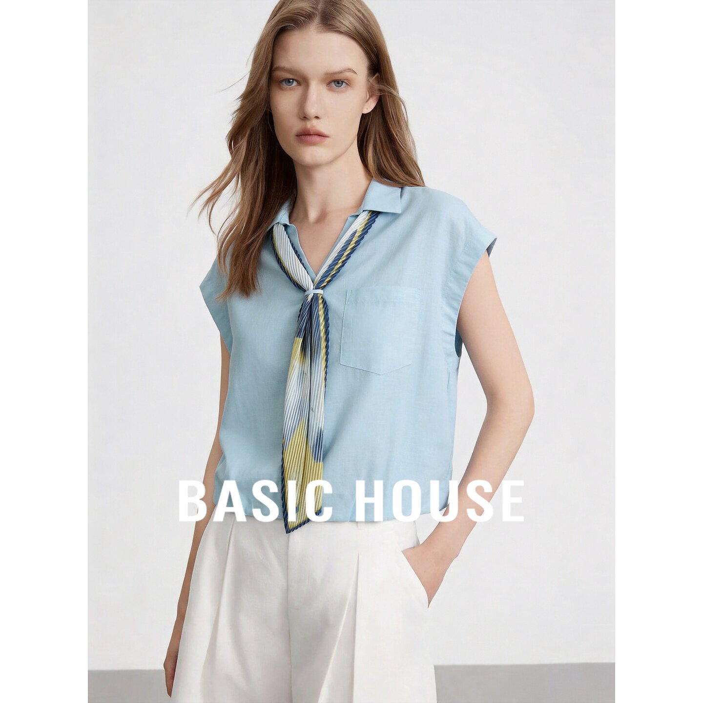 Basic House/百家好天丝莱赛尔亚麻无袖衬衫女夏季翻领系丝巾上衣