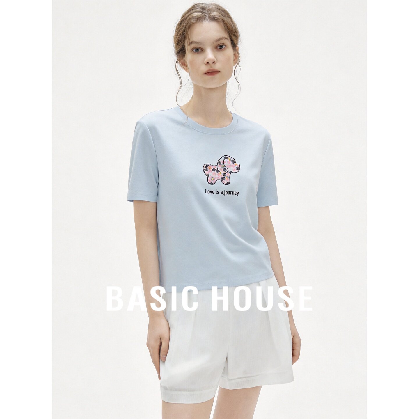 Basic House/百家好简约蓝色印花短袖T恤女棉质圆领上衣休闲百搭
