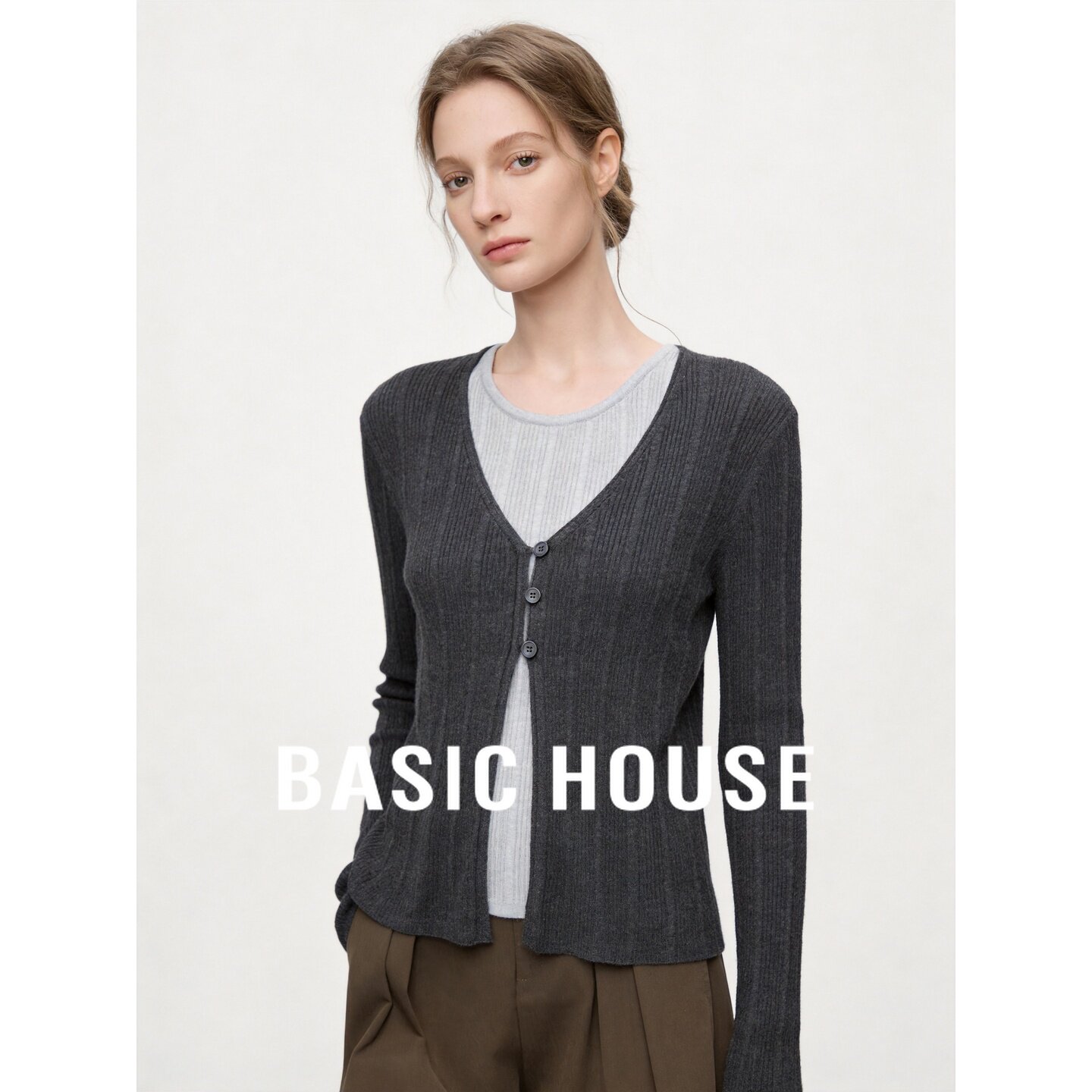 Basic House/百家好假两件套头针织衫女款修身长袖日常百搭上衣