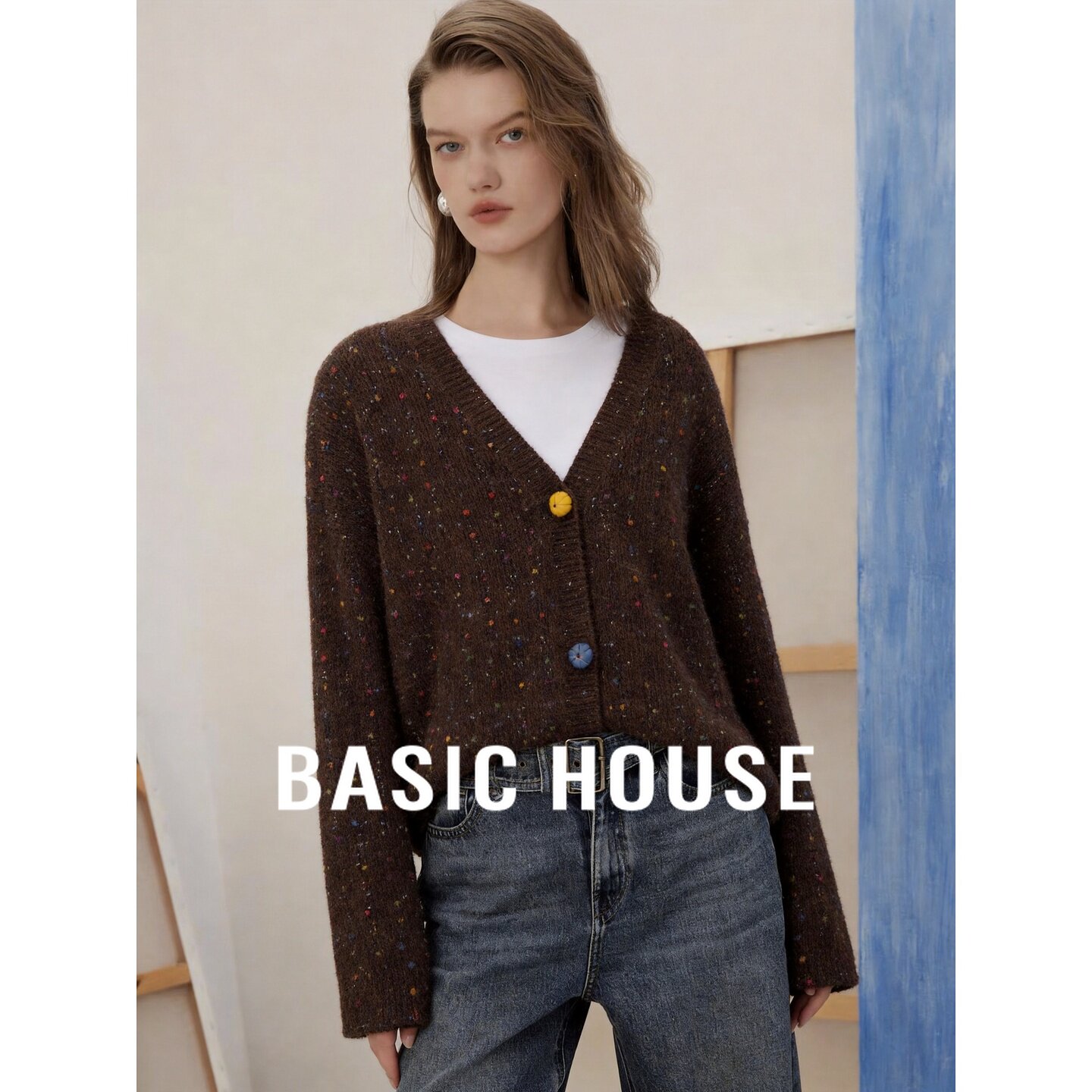 Basic House/百家好复古V领彩点针织开衫女秋季慵懒撞色纽扣毛衣