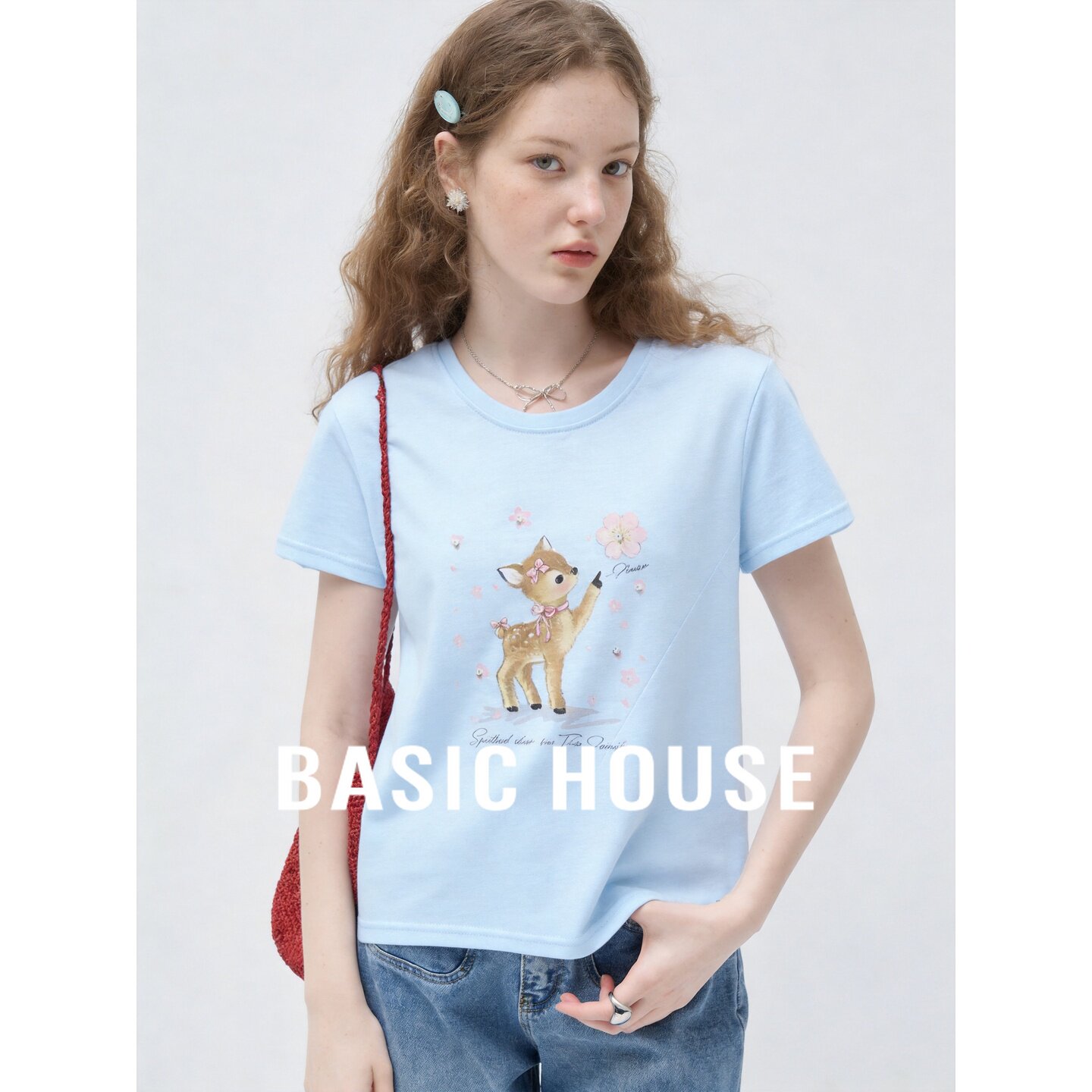 Basic House/百家好蓝色小鹿印花T恤女美式复古修身百搭正肩短袖
