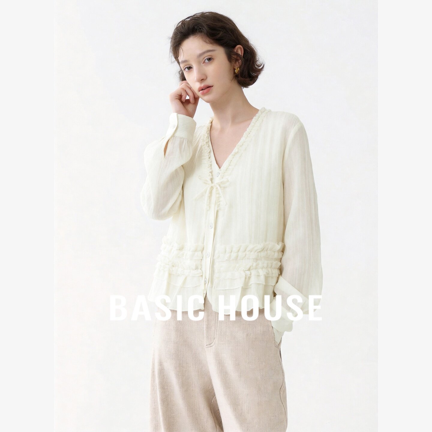 Basic House/百家好温柔风荷叶边系带长袖雪纺衫女宽松巨好看上衣