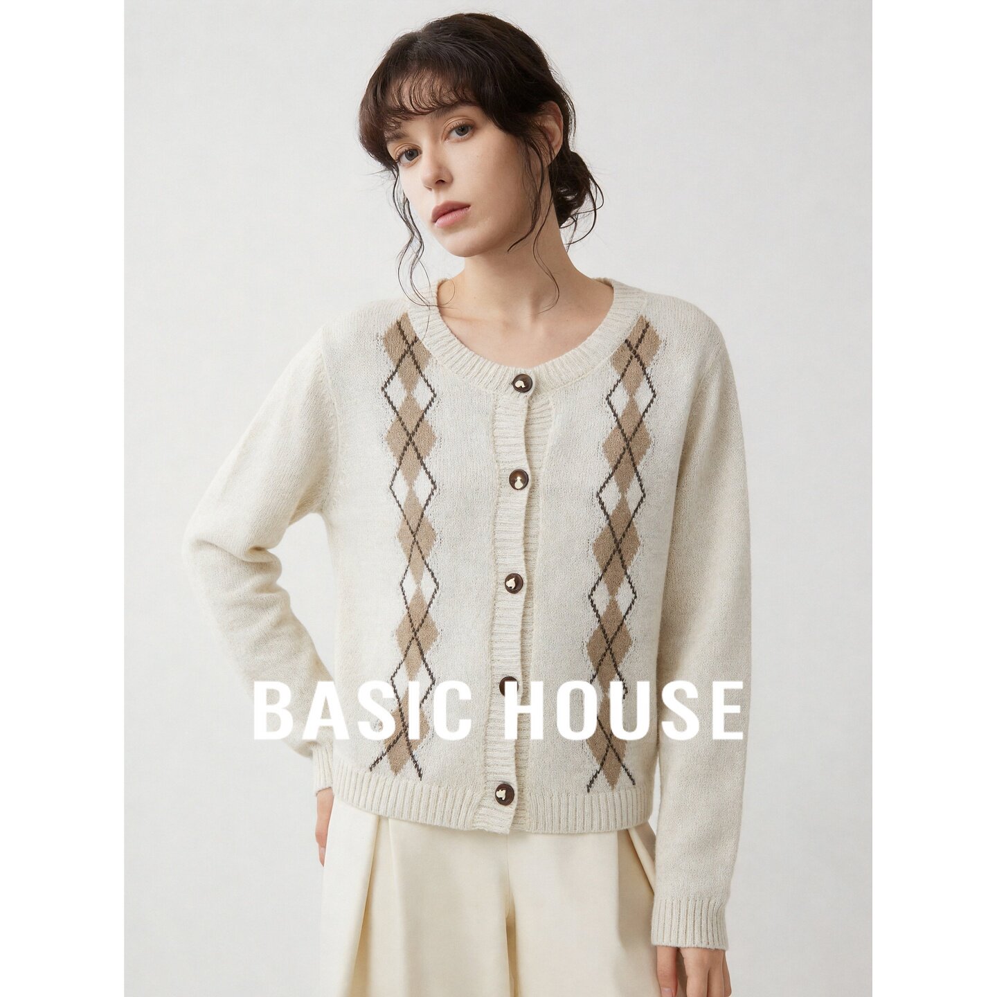 Basic House/百家好学院风菱形格纹针织开衫女复古纽扣毛衣外套