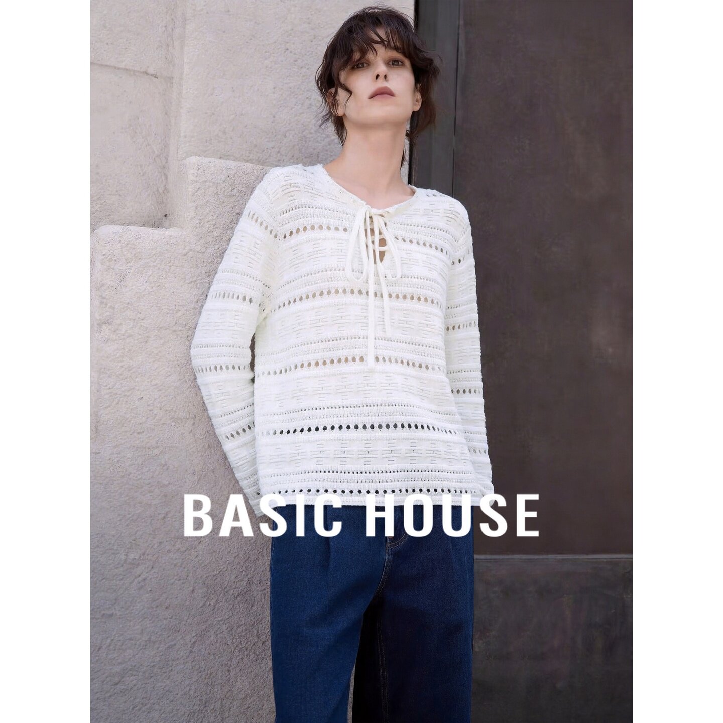 Basic House/百家好法式白色镂空系带针织衫女秋季宽松设计感毛衣