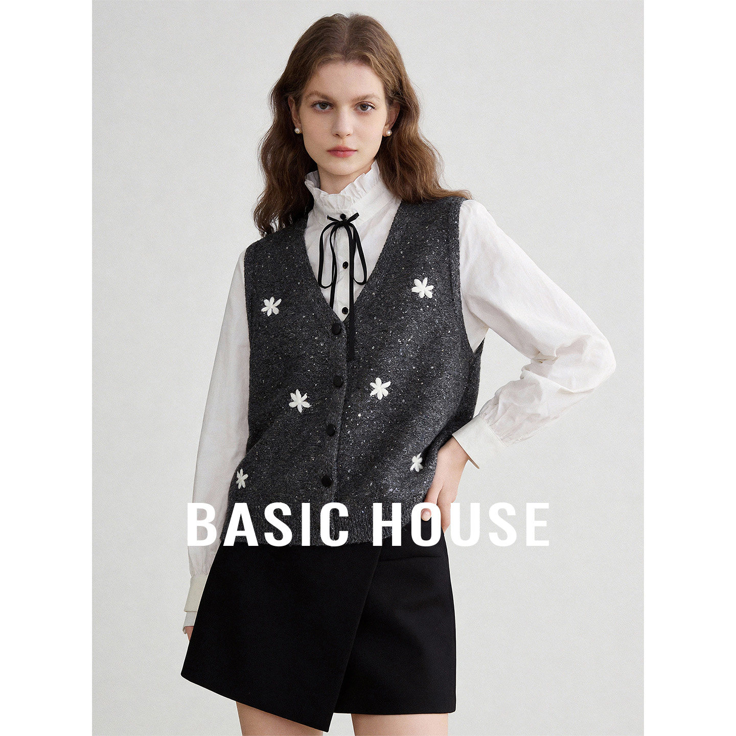 Basic House/百家好立领复古学院风套装女春季衬衫马甲真两件套