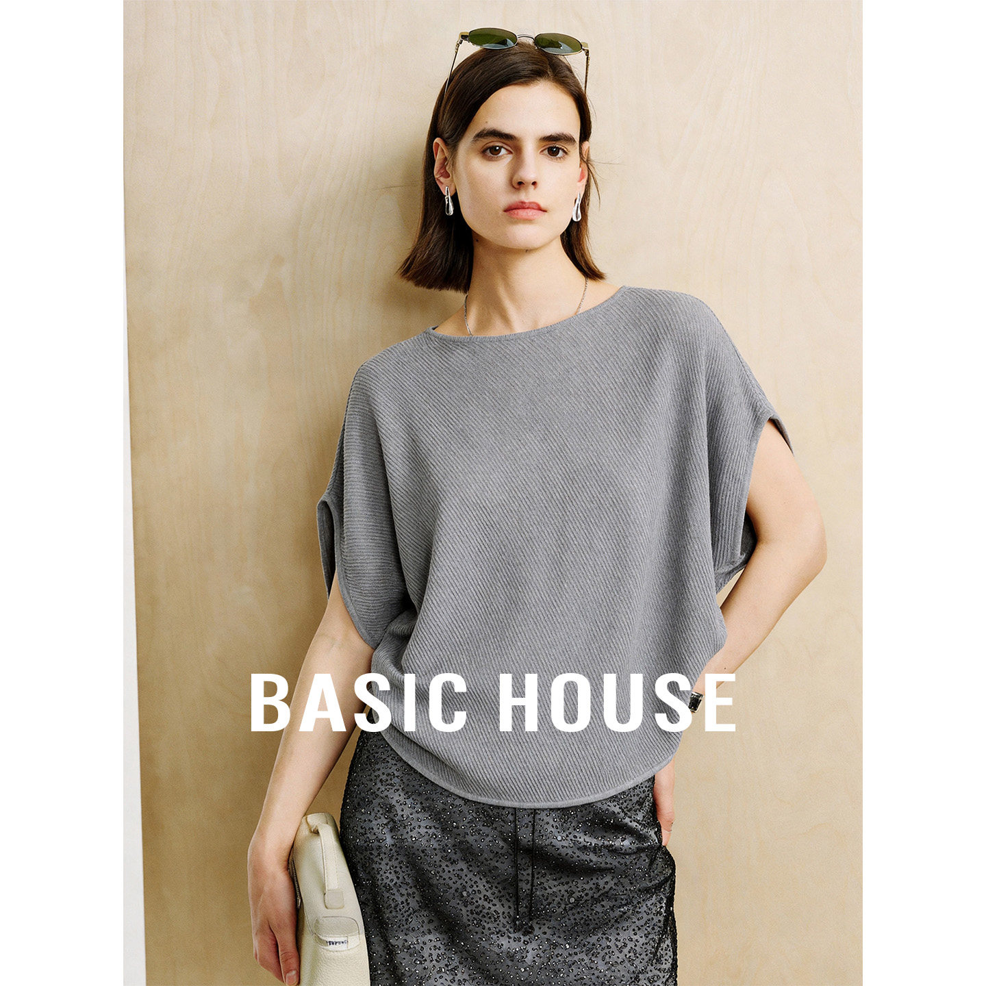 Basic House/百家好纯色套头蝙蝠袖针织衫莱赛尔圆领宽松显瘦上衣