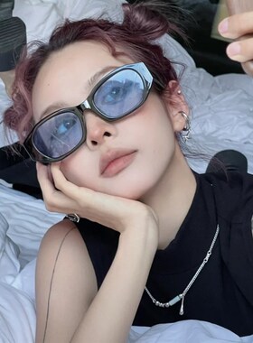 配色绝了橄榄绿框粗边太阳眼镜椭圆形随J性复古时髦蓝黑宽胖脸墨