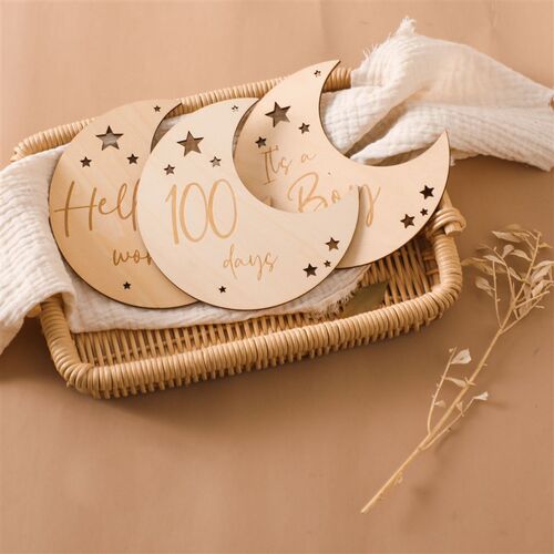 北欧风宝宝出生里程碑婴儿房布置月份纪念木牌月亮字母牌拍照道具