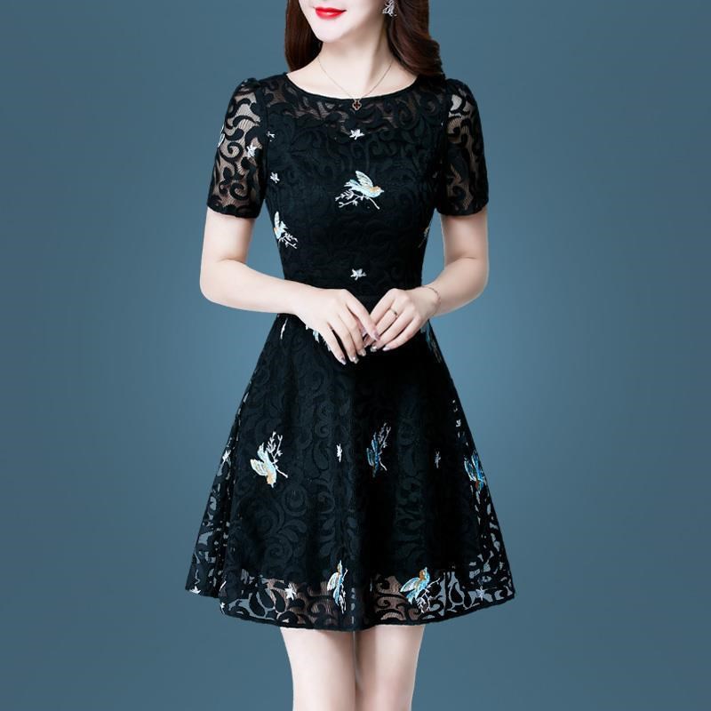 蕾丝绣花连衣裙夏装女2025新款气质大码短袖收腰高档中年妈妈裙子