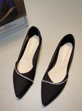 小众潮牌布面水钻单鞋女平底20z25春秋款黑色通勤女鞋舒适上班瓢