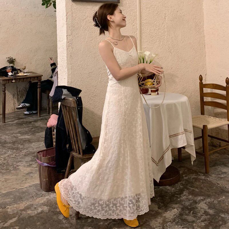韩系蕾丝温柔风吊带连衣裙女春夏连衣裙