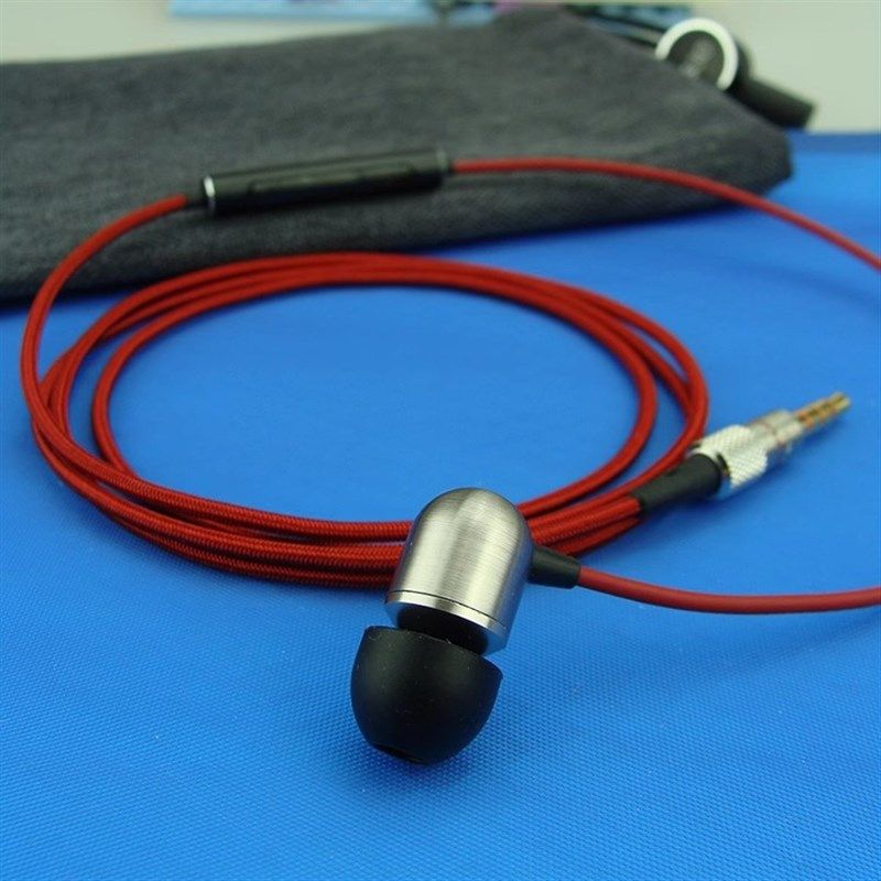 定制单边单耳手机带麦耳机语音线控有线发烧红色入耳式男女驾驶员,影音电器,普通有线耳机,淘宝优惠券,粉丝福利购,淘宝优惠卷