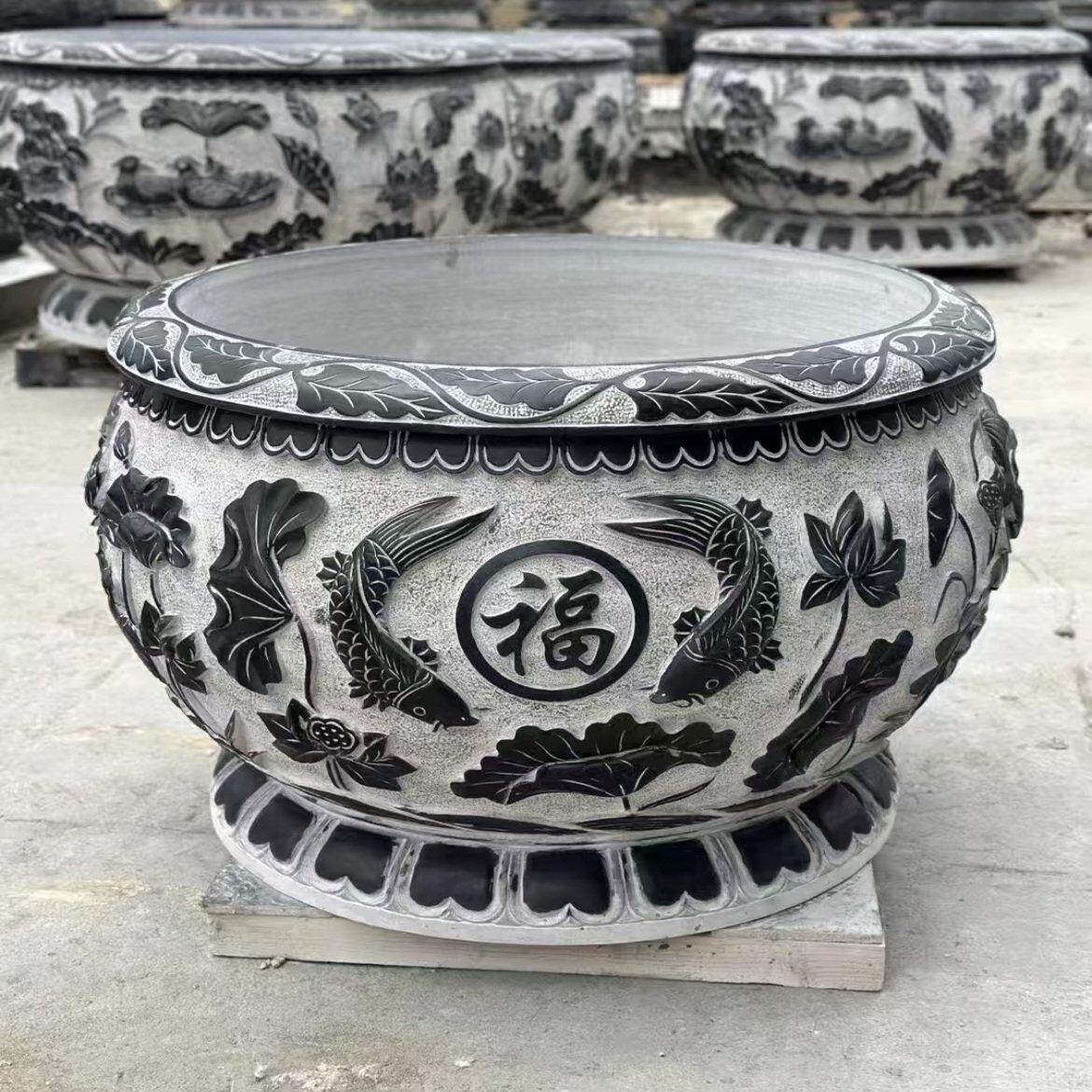石雕鱼缸花盆青石庭院荷花缸仿古天然水缸户外家用流水老石槽摆件