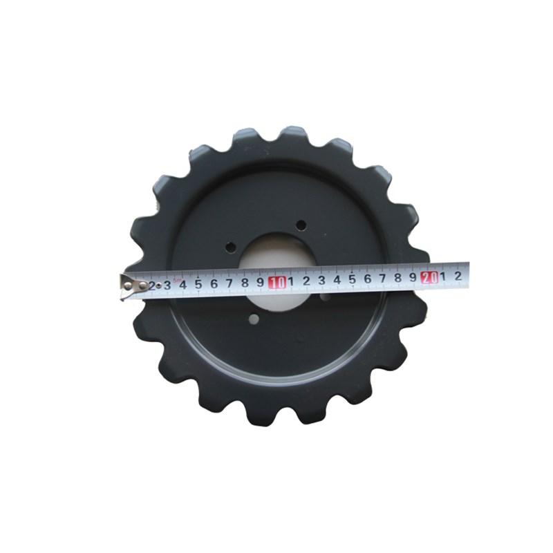 久保田收割机5H71/52-10左侧18牙链轮盘588 788 888