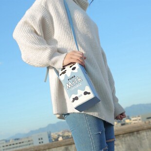 影楼女生写真闺蜜外景拍照创意个性牛奶盒挎背包新款儿童摄影道具