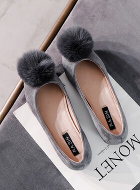 2021新款秋冬韩版圆头网u红毛球单鞋女软底浅口平底黑色豆豆鞋瓢