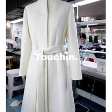 TOUCHIN24高定工作室版发财宅女同款安妮海瑟薇白色澳毛大衣