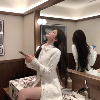 JAYKY YANG名门千金感Ch*24s三角花边小香外套收腰中长款上衣