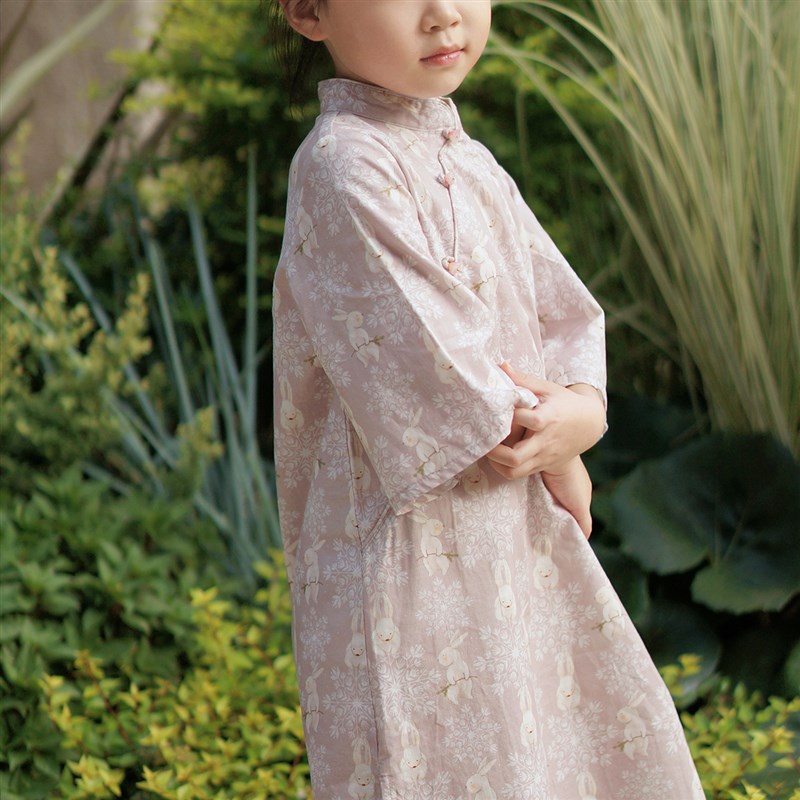 毛小姐 女童旗袍中袖小礼服 紫色玉兔图案 国风淑女舒适改良