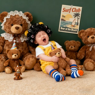 新生婴儿满月百天摄影创意写真0-3周岁男女宝宝电子照片ai精修图