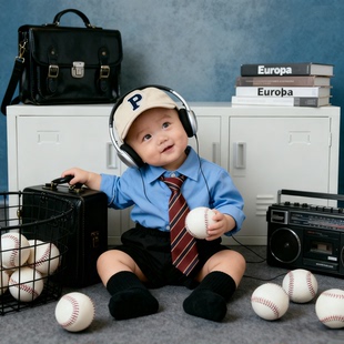 新生婴儿满月百天摄影创意写真0-3周岁男女宝宝电子照片ai精修图