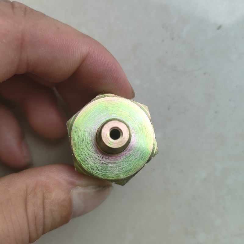 徐工吊车配件K5綦江变速箱取力器气缸总成吊车信号传感器感应塞