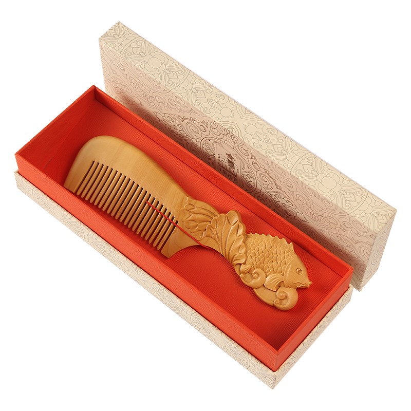 白象 天然小叶黄杨木梳子手工双面雕刻鱼刻字送朋友男女友送礼