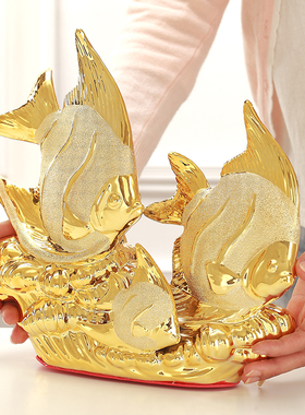 金鱼摆件客厅酒柜隔断柜装饰品创意家居房间好看金色摆设简约现代